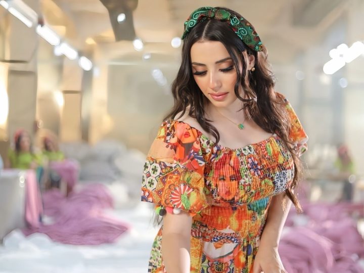 “نص عمري”.. سعاد محمد تغني الخذلان العاطفي